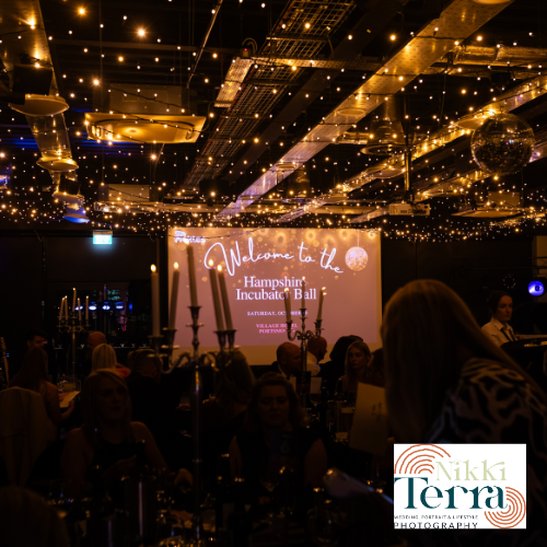 Ickle Pickles Hampshire Incubator Ball